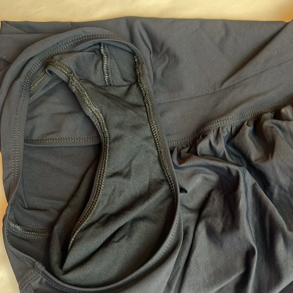 La Blanca Women's Black Swimsuit-one-piece SZ 10